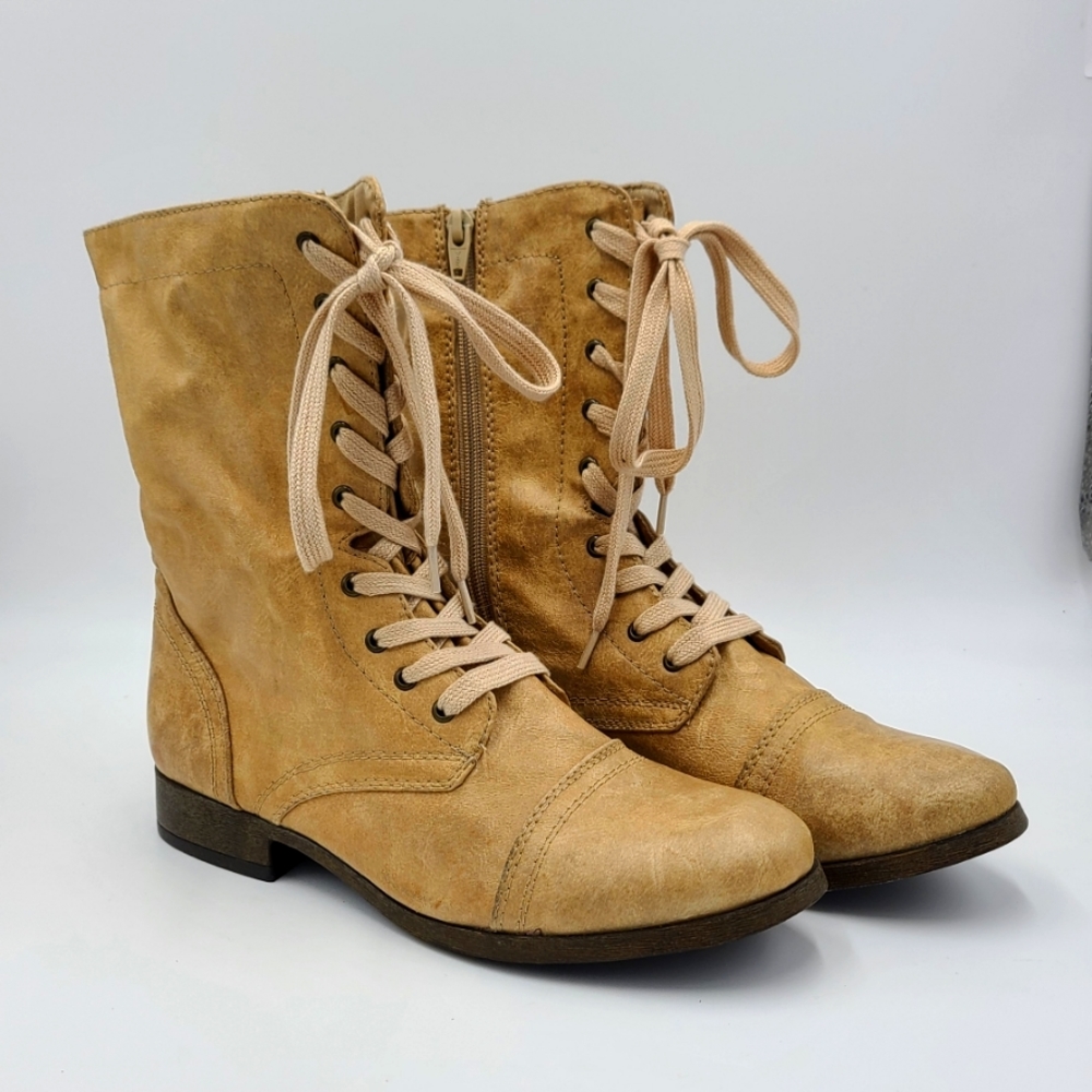 Mossimo Combat Boot Wmns 9 (beig)